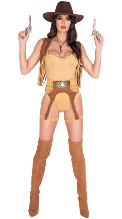Roma Dust Biting Babe Costume